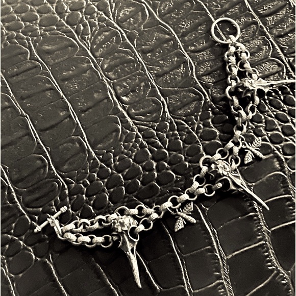 MADE TO ORDER: GOTHIC BIRD SKULL BRACELET or NECKLACE. (BRASS or CHROME)* - Picture 6 of 8